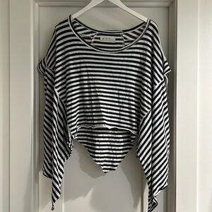 Free People, we the free striped tee, great condition, size M
